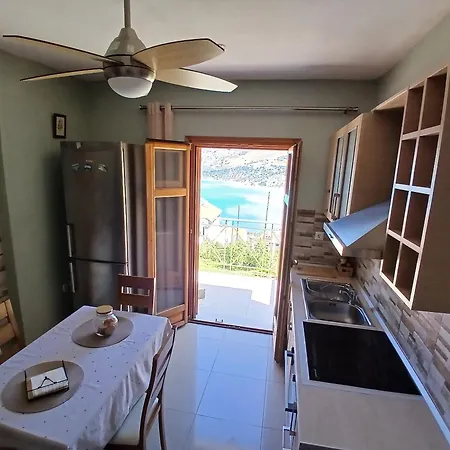 Alexandros アパート