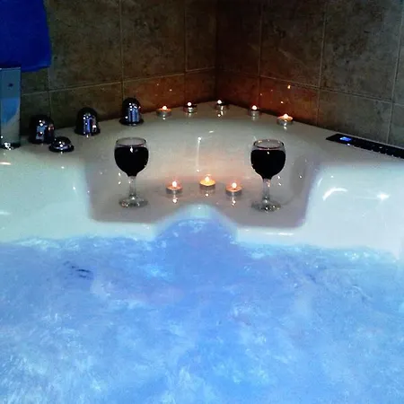 Alexandros アパート *