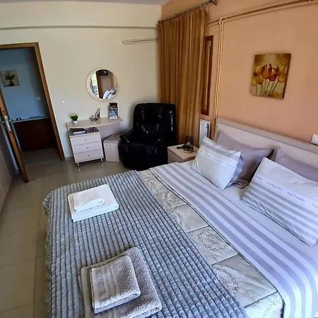 Apartment Alexandros